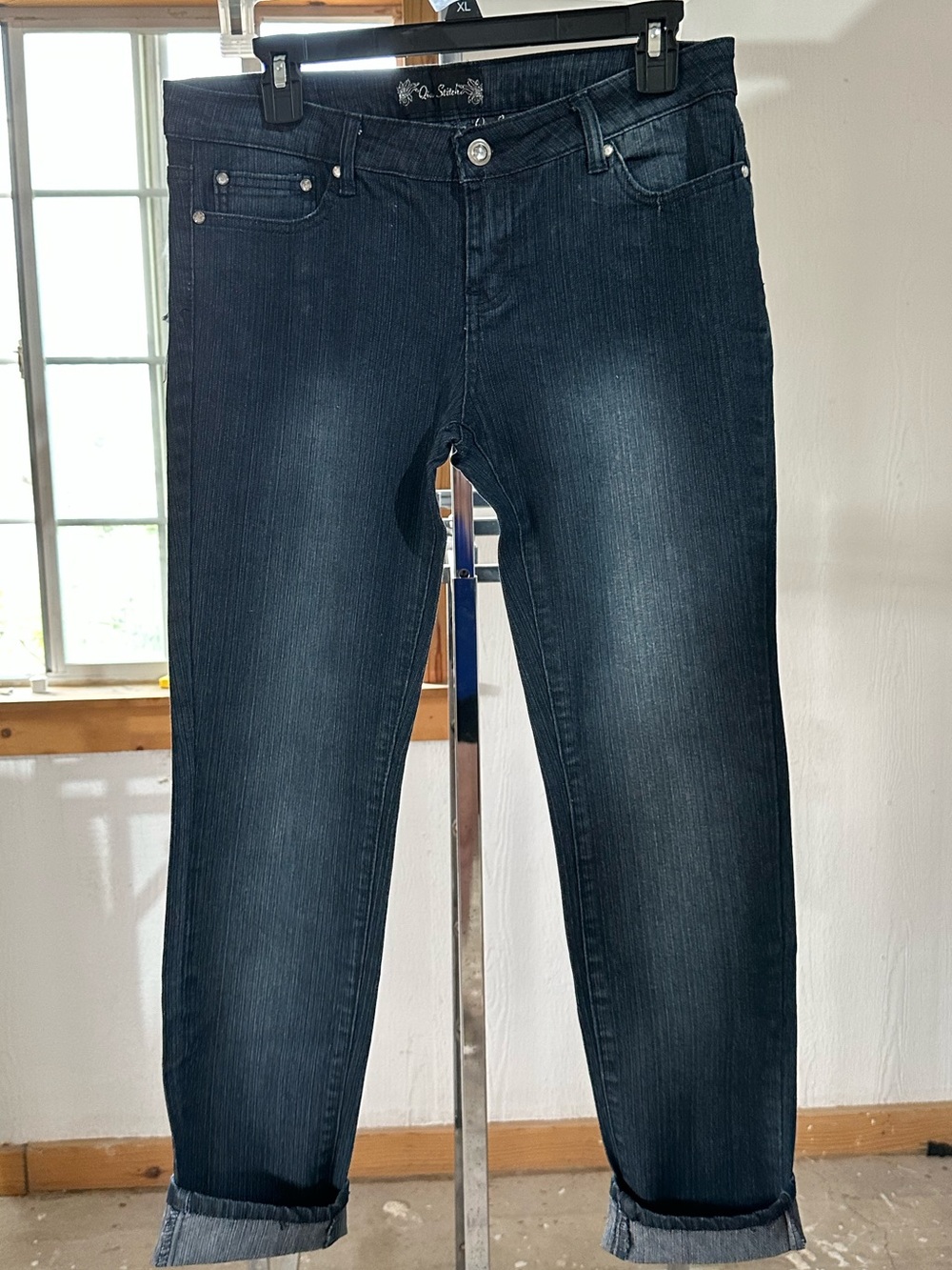 Dark Wash Ankle Jeans - Women